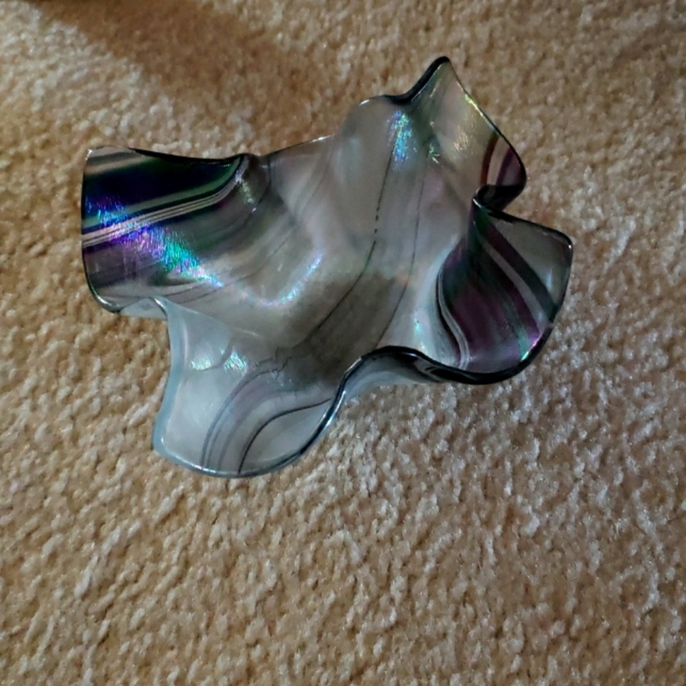 Iridescent glass dish